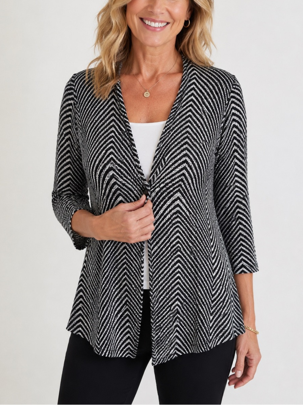 Chico's Cardigan Women Size 3 Black White Chevron Stripe Knit Top Office Chic XL